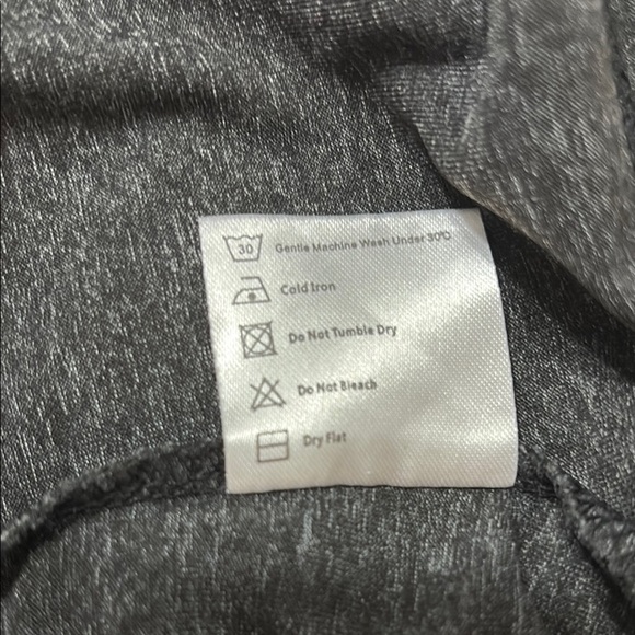 Dark Grey Long Sleeve Relaxed Exercise Shirt - 2XL - Picture 9 of 12